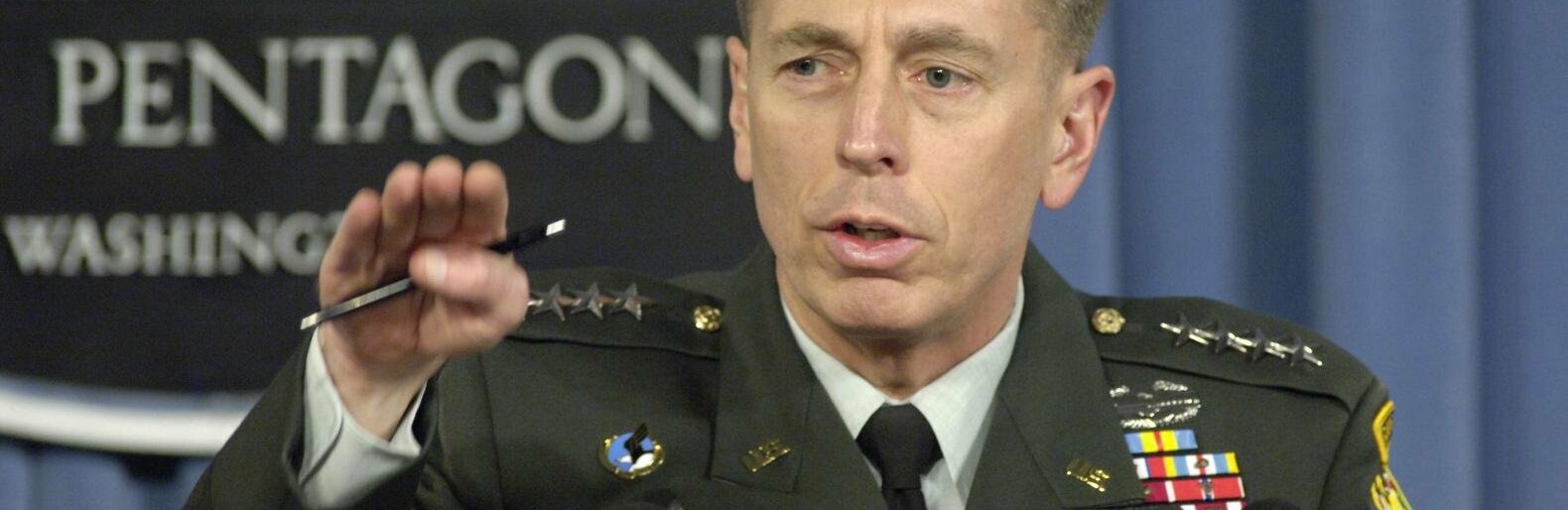 Війська США можуть зайти до України: екс-директор ЦРУ розповів в якому випадку це станеться