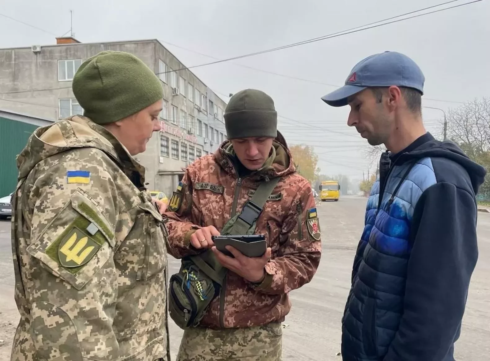 Мобілізація в Україні: кому не виписуватимуть повістки на вулицях