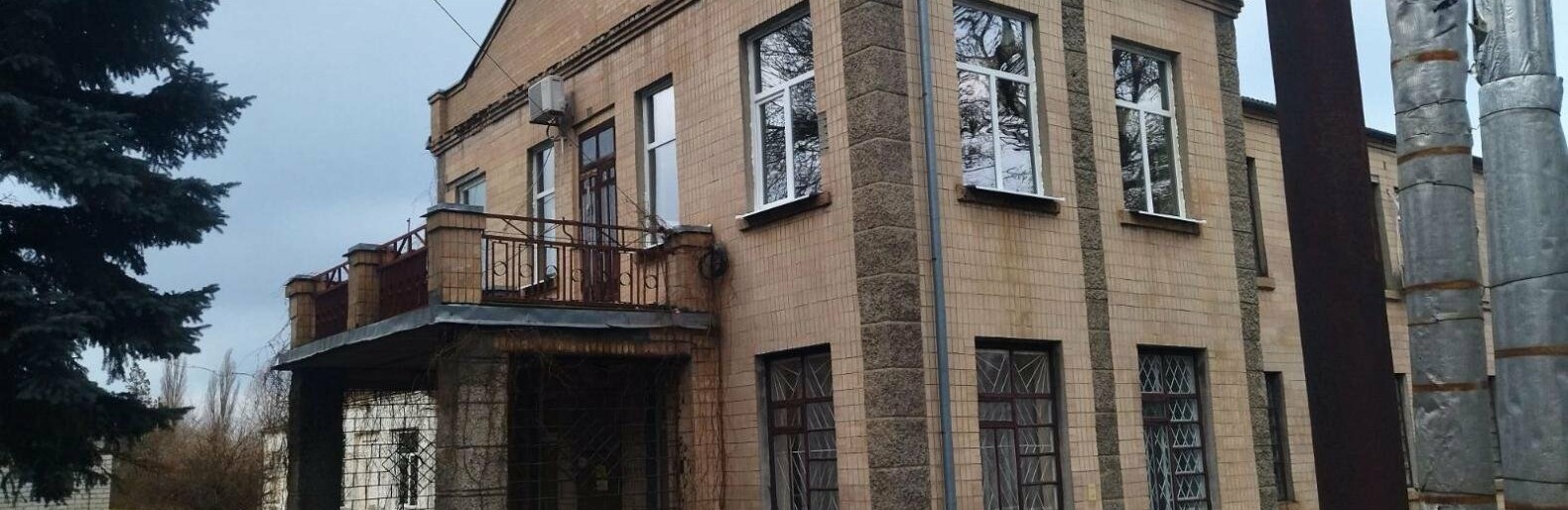 Виправляють недолік: у Дніпрі ремонтують відділення обласної психіатричної лікарні
