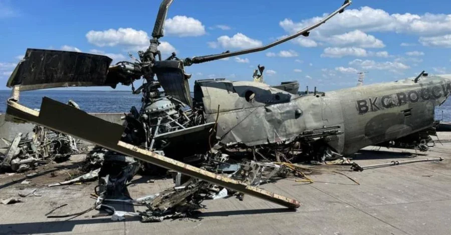 В Київському водосховищі знайшли уламки російського гвинтокрила