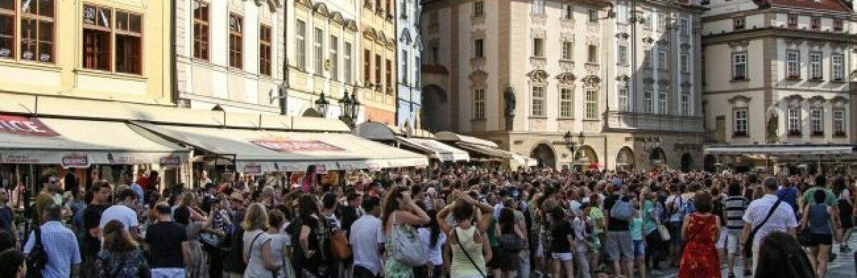 Стало відомо скільки Чехія витратила на українських біженців