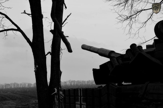 Окупанти намагаються прорвати лінію Бахмута, але м'ясом закидують українські позиції