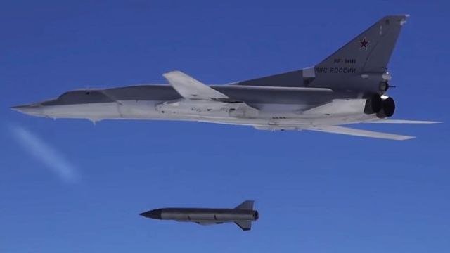 Звуки вибухів на Дніпропетровщині: що відомо станом на зараз 