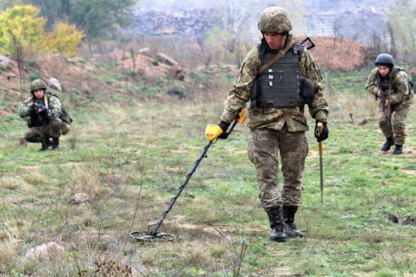 Вони можуть бути будь-де: на Дніпропетровщині знайшли та знешкодили понад 6 тисяч боєприпасів