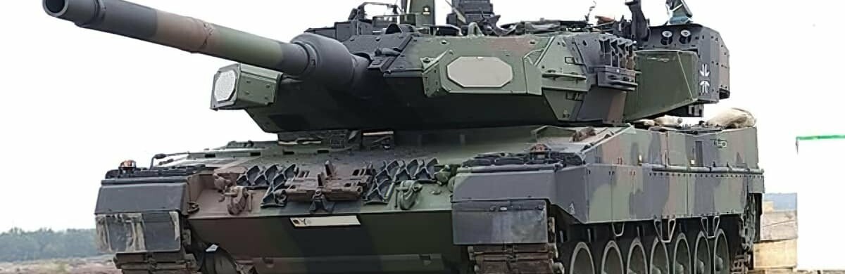 Коли танки Challenger і Leopard потраплять на фронт