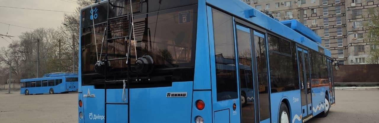Як у будні працюють трамваї та тролейбуси у Дніпрі