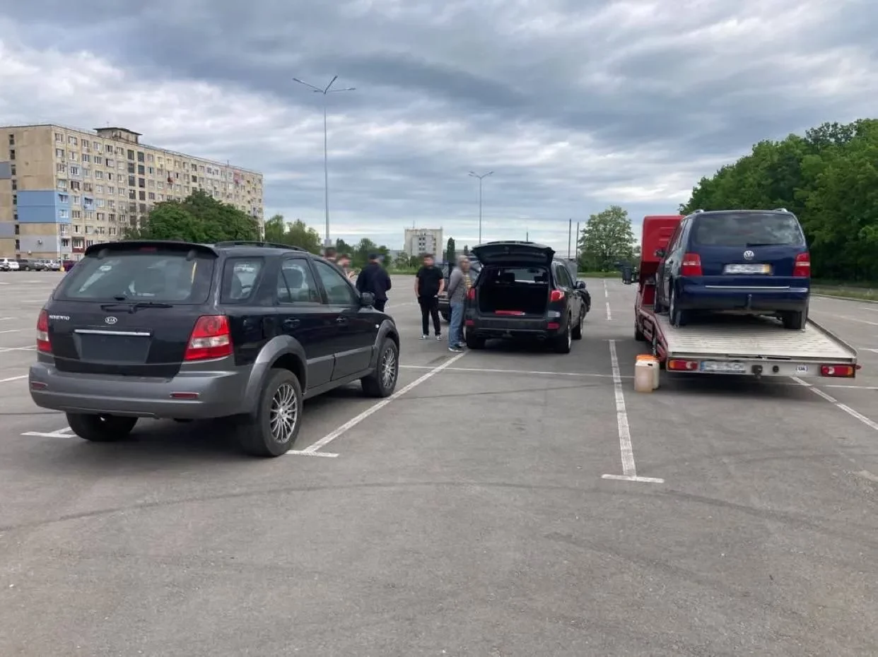 В Україні затримали псевдоволонтера, який торгував 