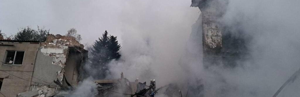 Ракетний удар по Запоріжжю та вісім обстрілів Дніпропетровщини: ситуація в регіонах станом на ранок