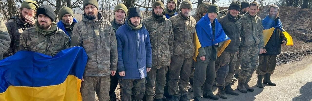 Обмін полоненими: додому повернулися 130 військових, - ФОТО