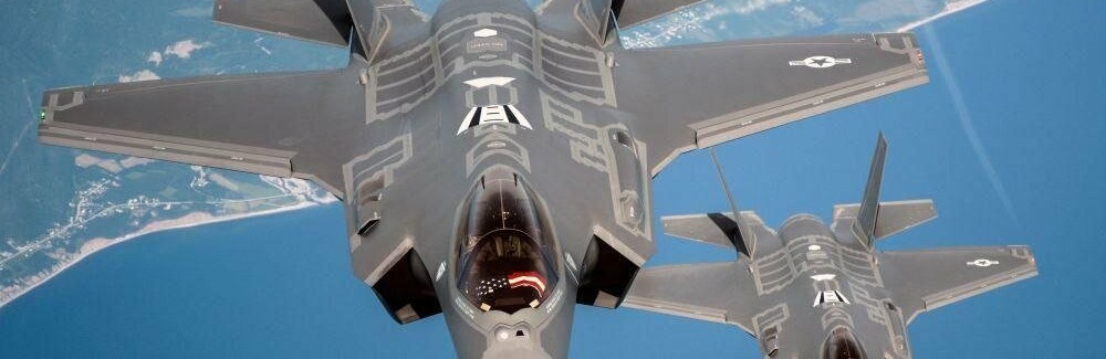 "Абсолютно холодна війна": США перекидають в Європу носії ядерних бомб F-35