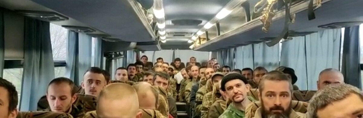 Найстаршому - 56 років, а наймолодшому влітку виповнилося 22: з російського полону вдалося повернути ще 45 військових