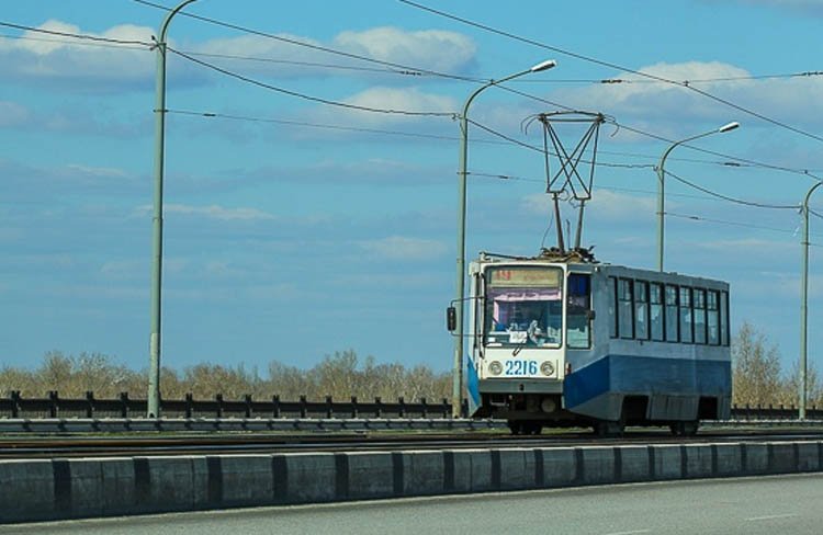 Як ходить транспорту у Дніпрі: популярні трамваї змінили маршрути