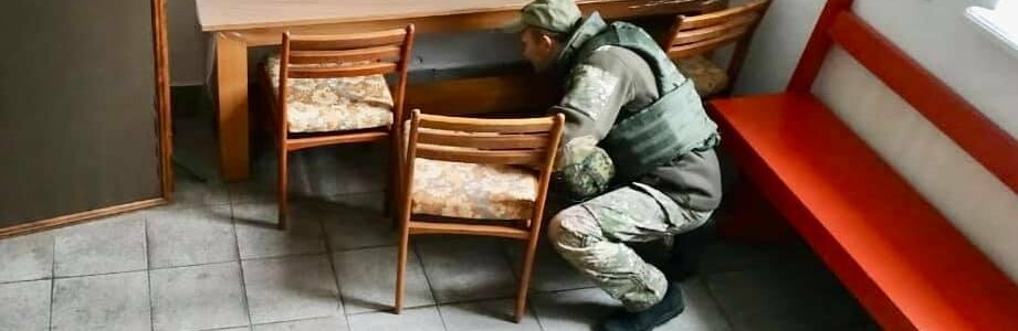 У двох районах Дніпра погрожували підірвати школи