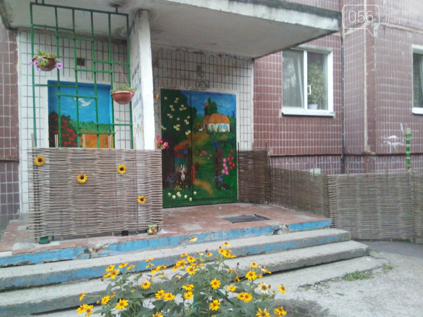 В Днепре на бульваре Славы создали патриотическую парадную:..., фото-6 В Днепре на бульваре Славы создали патриотическую парадную: кто и зачем, - ФОТО, фото-6