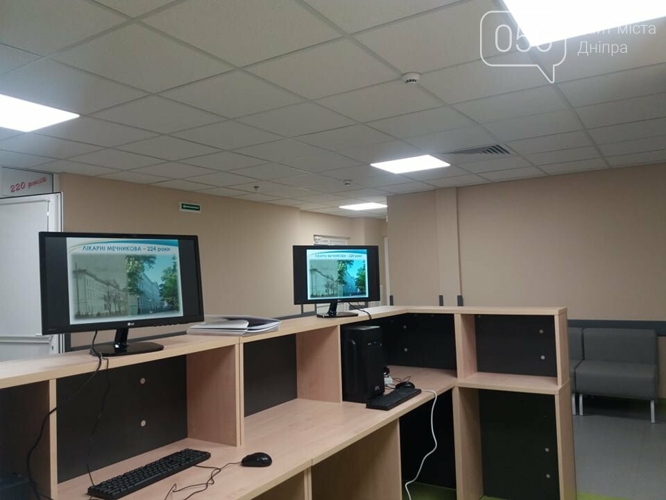 В Днепре министр заявил, что настало время строить стандартные объекты, фото-7