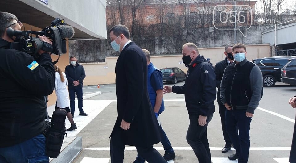 В Днепре министр заявил, что настало время строить стандартные объекты, фото-1