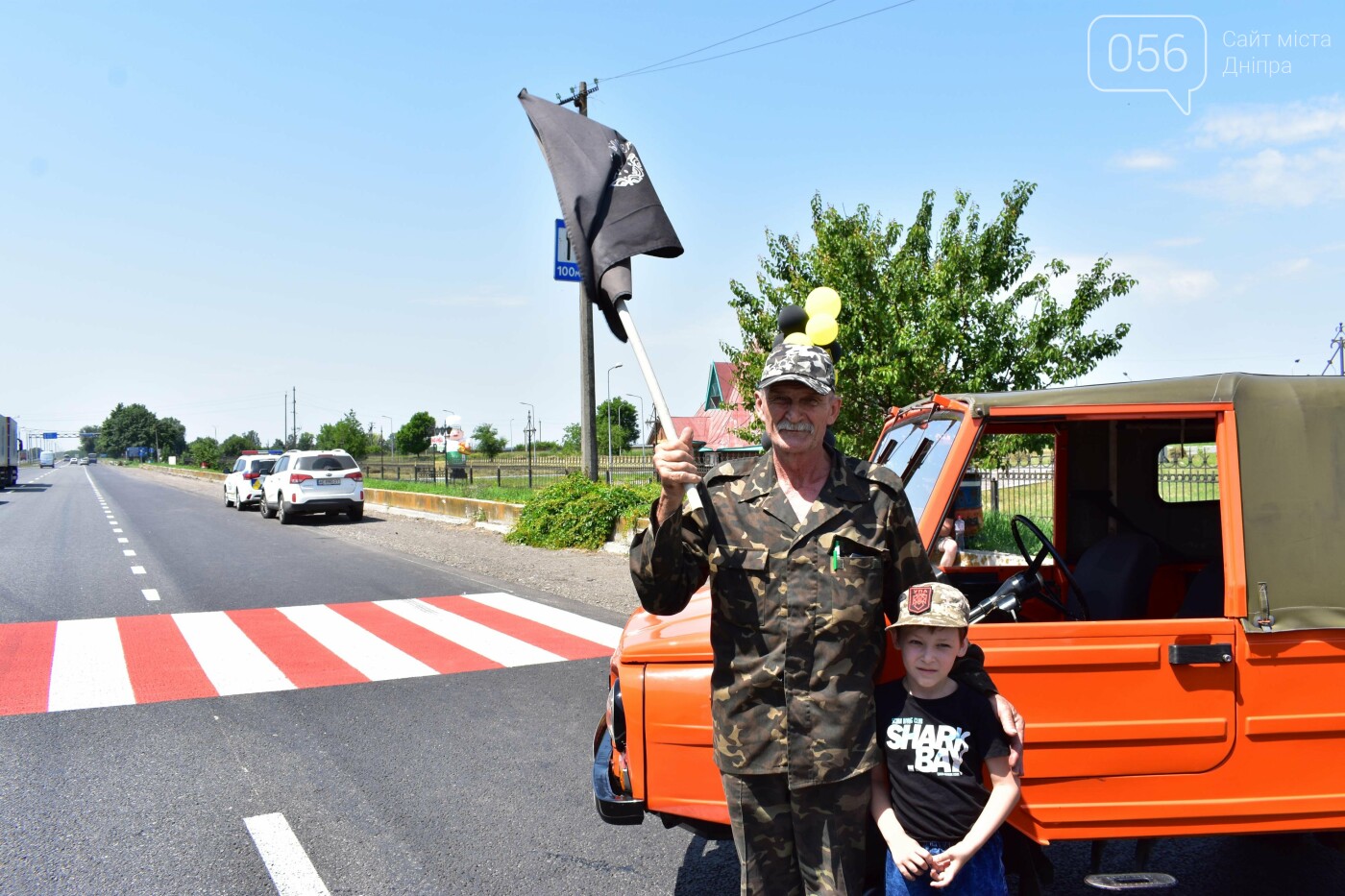 Обновленную трассу Днепр-Кривой Рог протестировали старые автомобили, - ФОТО, ВИДЕО, фото-13