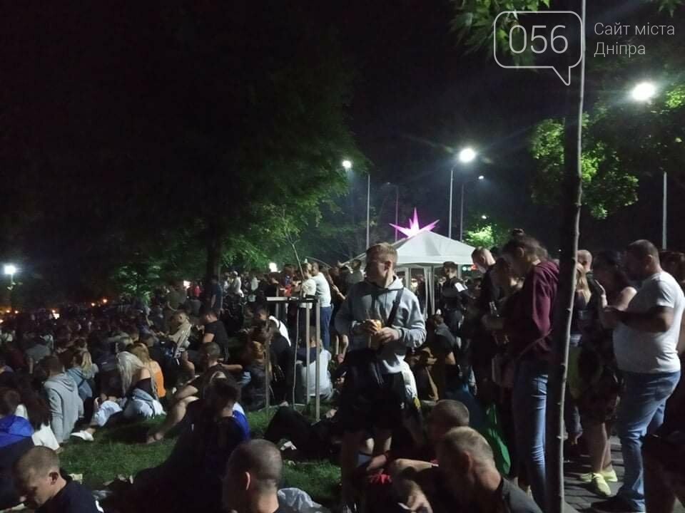 В Днепре более 14 тысяч людей посылали импульс сборной Украины, - ФОТО, ВИДЕО, фото-6