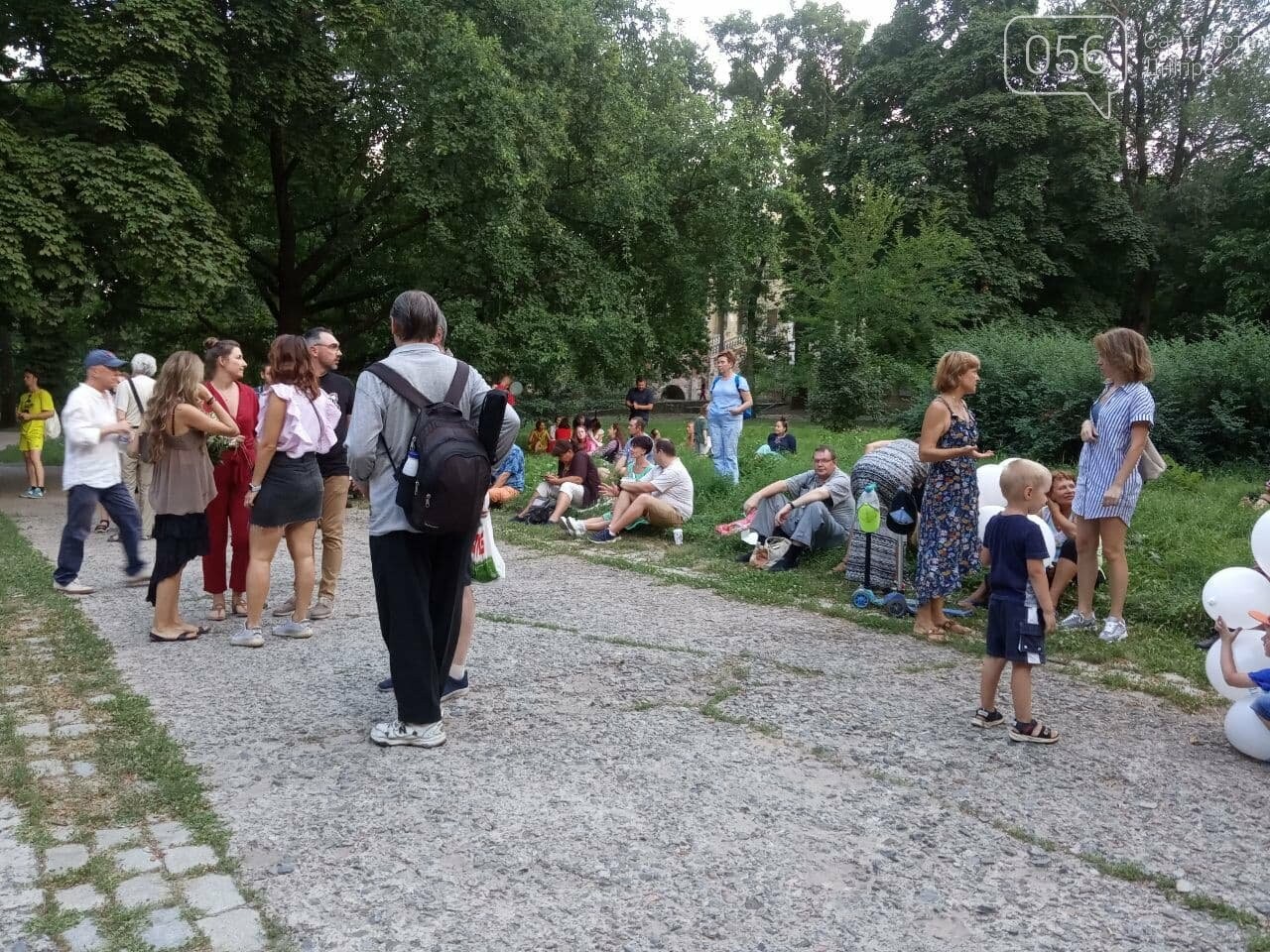 В Днепре по всей территории парка Шевченко звучит музыка нон-стоп, - ФОТО, ВИДЕО, фото-35