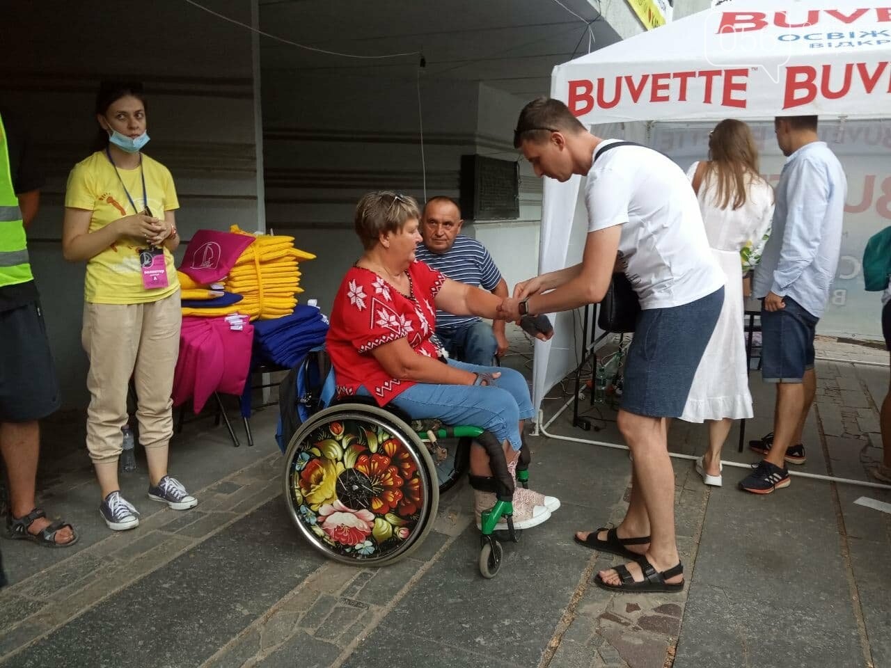 В Днепре по всей территории парка Шевченко звучит музыка нон-стоп, - ФОТО, ВИДЕО, фото-29