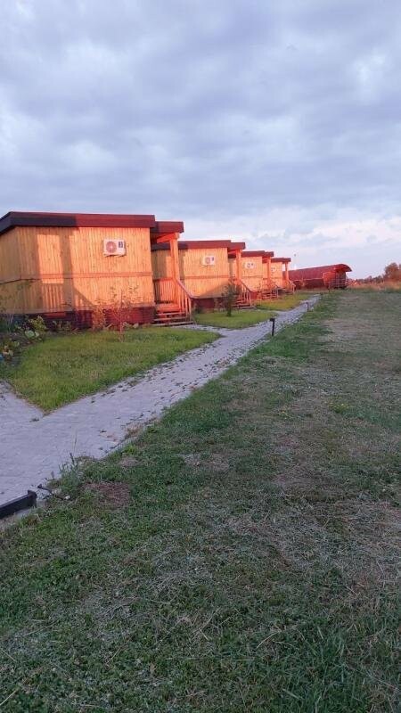 Альтанок біля води на 6 гостей