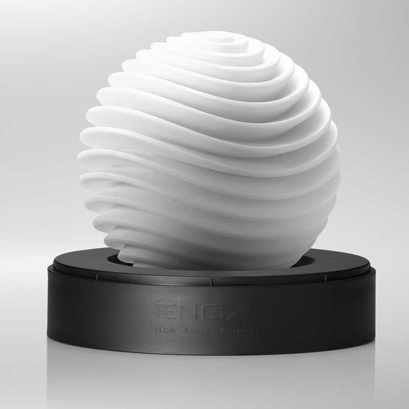 Mастурбатор з рельєфною поверхнею Tenga Geo Aqua білий, 17 см х 5 см - Изображение 3