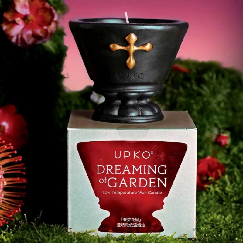 Свічка воскова UPKO DREAMING of GARDEN низькотемпературна, чорна, 260 г - Изображение 5