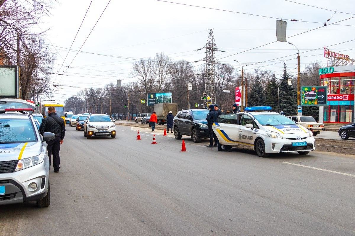 Корос авто екатеринбург титова