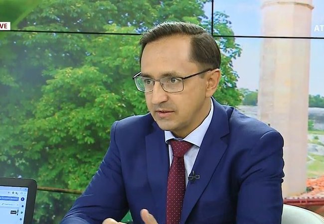 Вілкул, Кернес, Буряк та інші сильні лідери створюють місце..., фото-1 Вілкул, Кернес, Буряк та інші сильні лідери створюють місцеві партії для захисту жителів від неефективної центральної влади, – експерт, фото-1