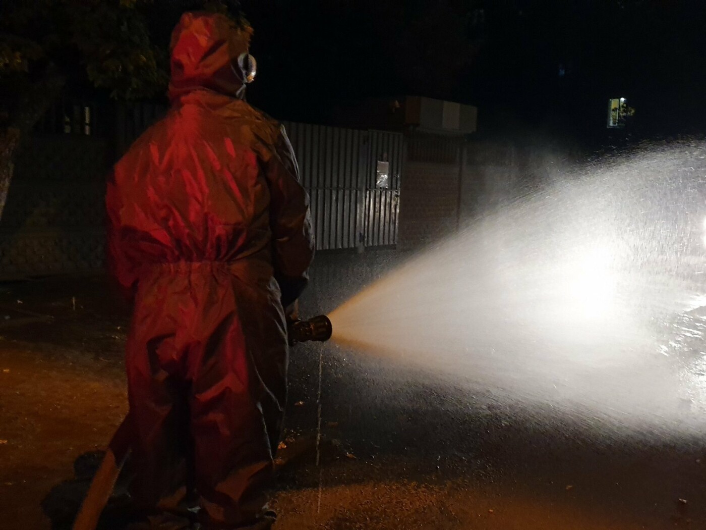 В Днепре спасатели продезинфицировали улицы перед выборами, - ФОТО, фото-4