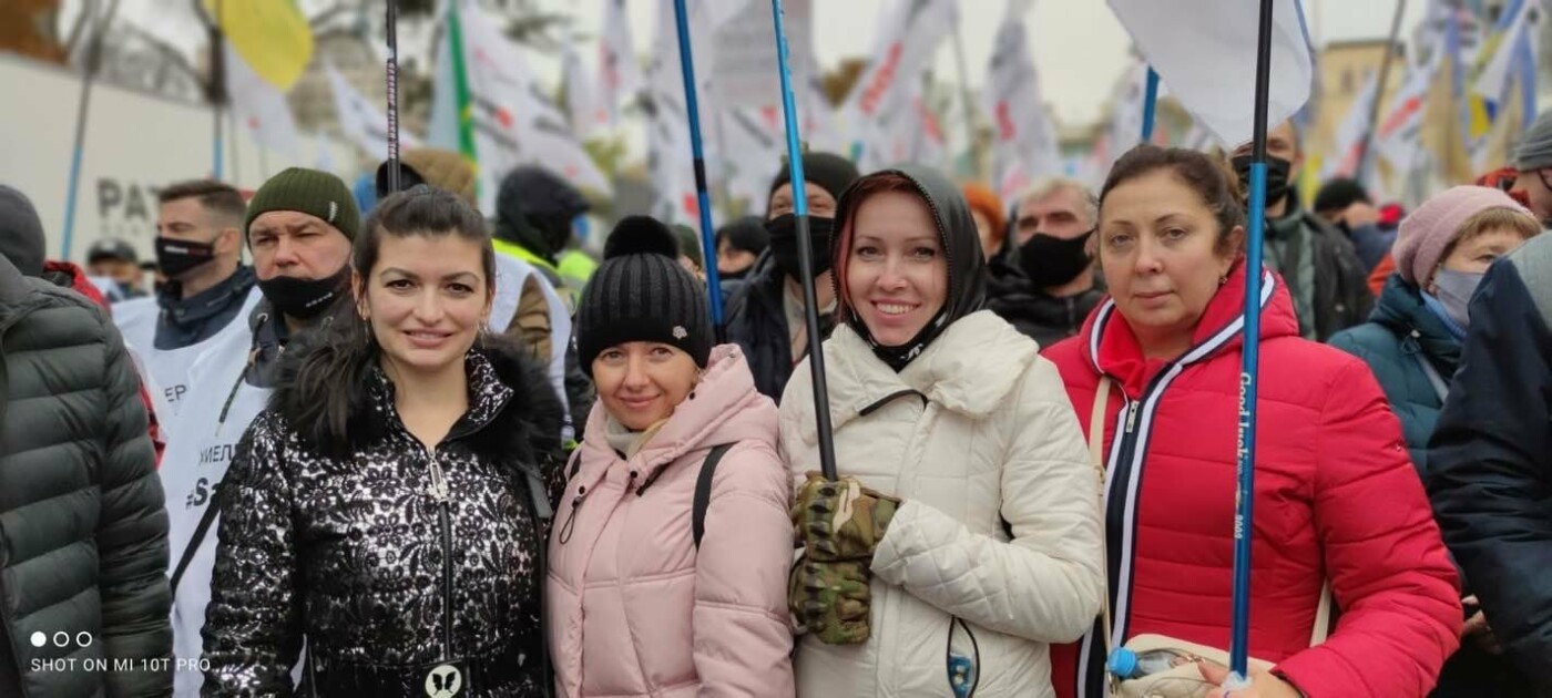 Протестующие в столице