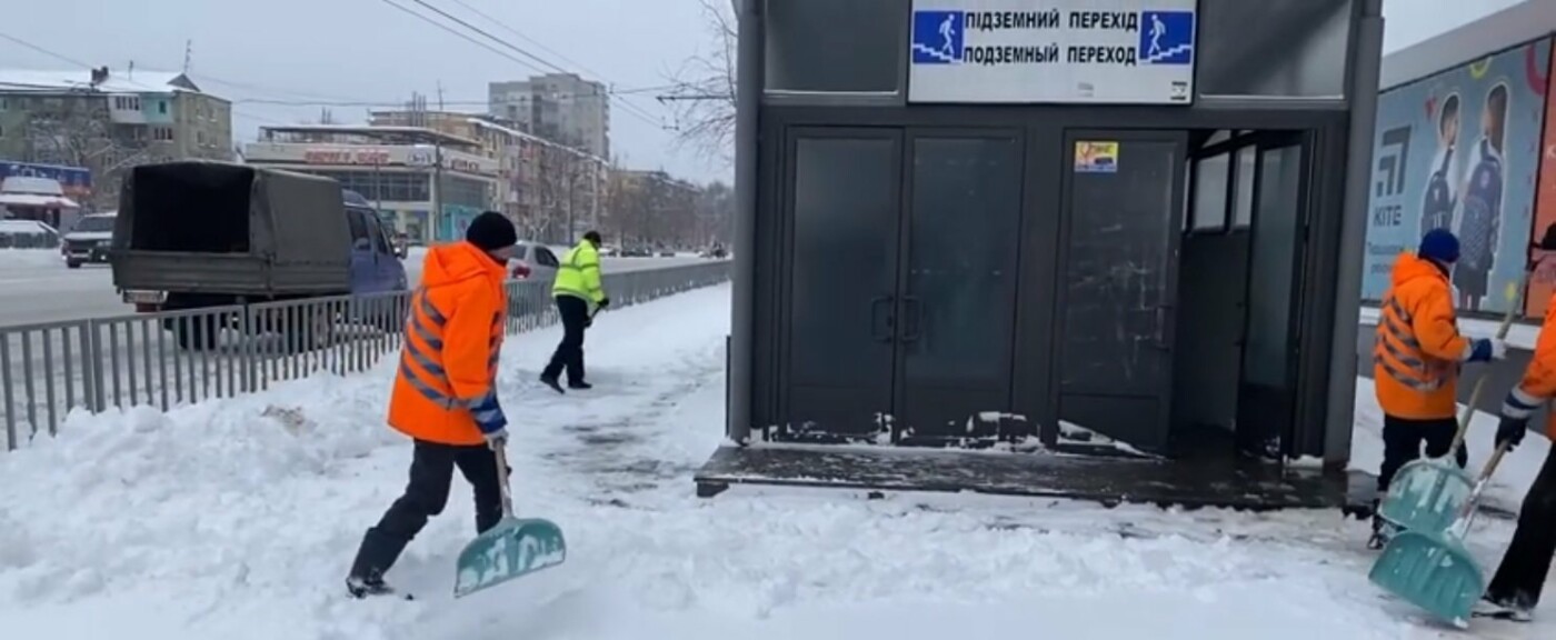 Коммунальные службы активно работают на Слабожанском проспекте