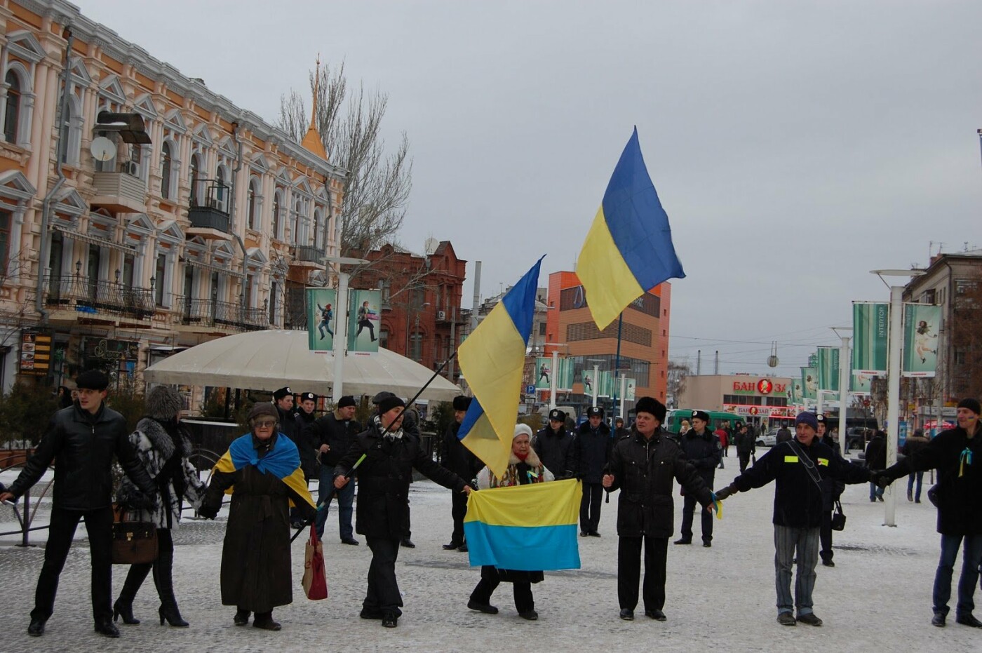 И на Европейской площади, 2012 год