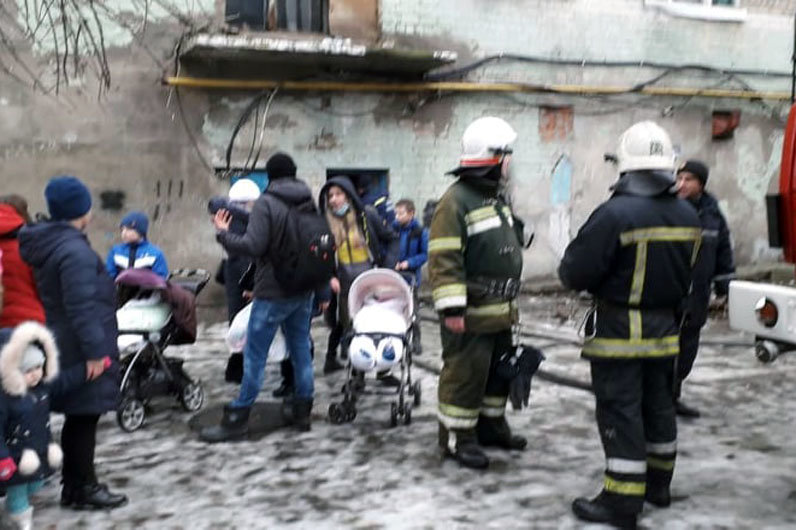 В Павлограде загорелось общежитие, фото-3