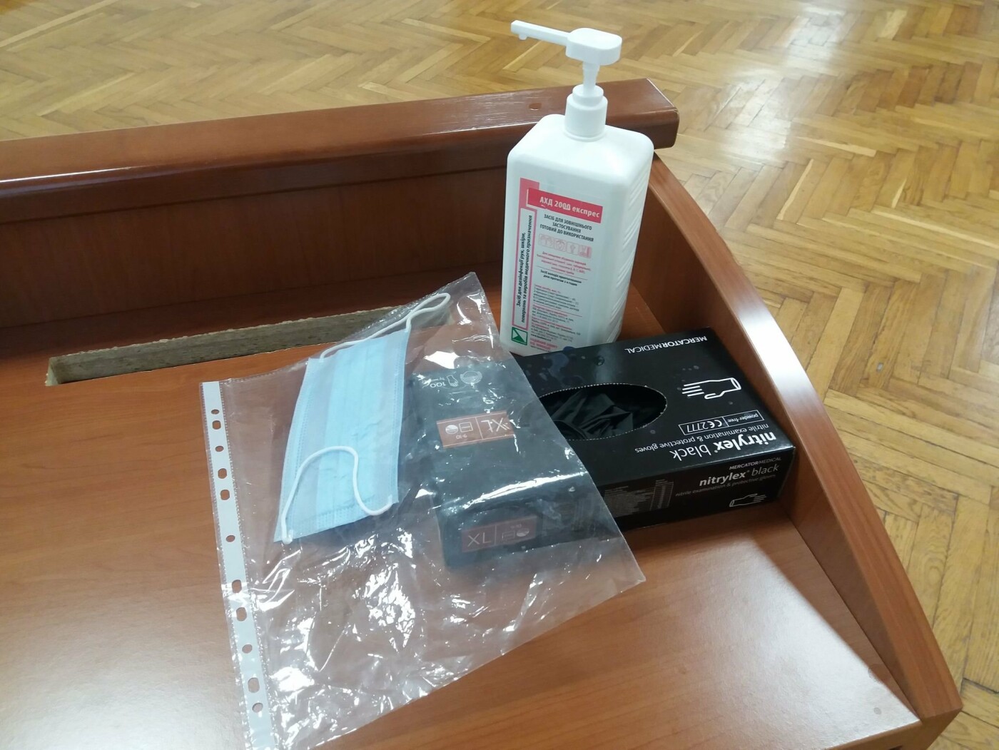 Как днепровские депутаты в "боксах" за 50 минут 306 вопросов решали, фото-2