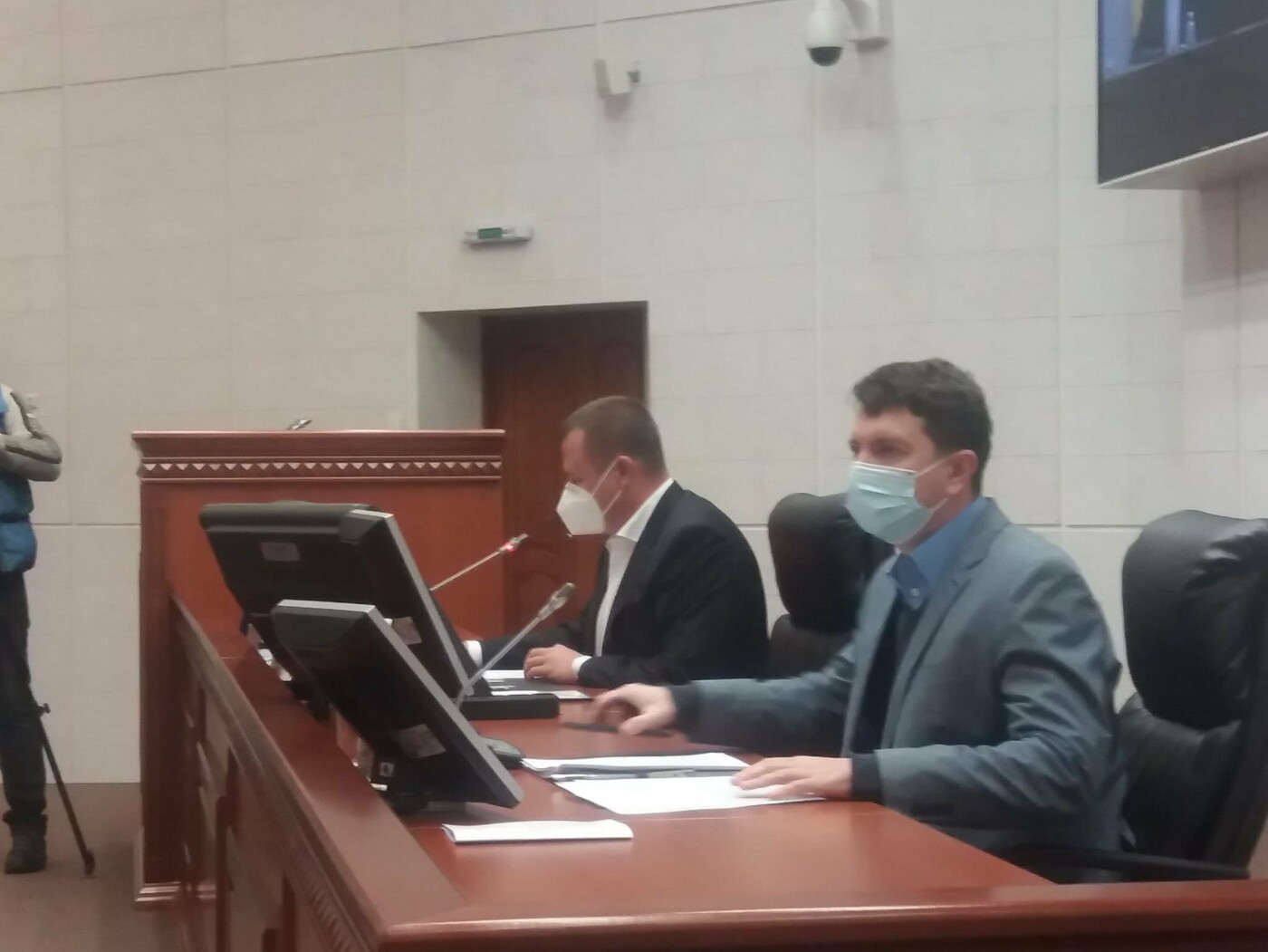 Как днепровские депутаты в "боксах" за 50 минут 306 вопросов решали, фото-4