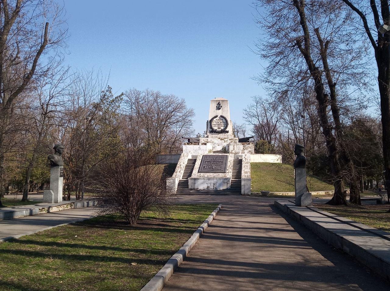 Кладбище и возможная овощная теплица: история парка Днепра, фото-3