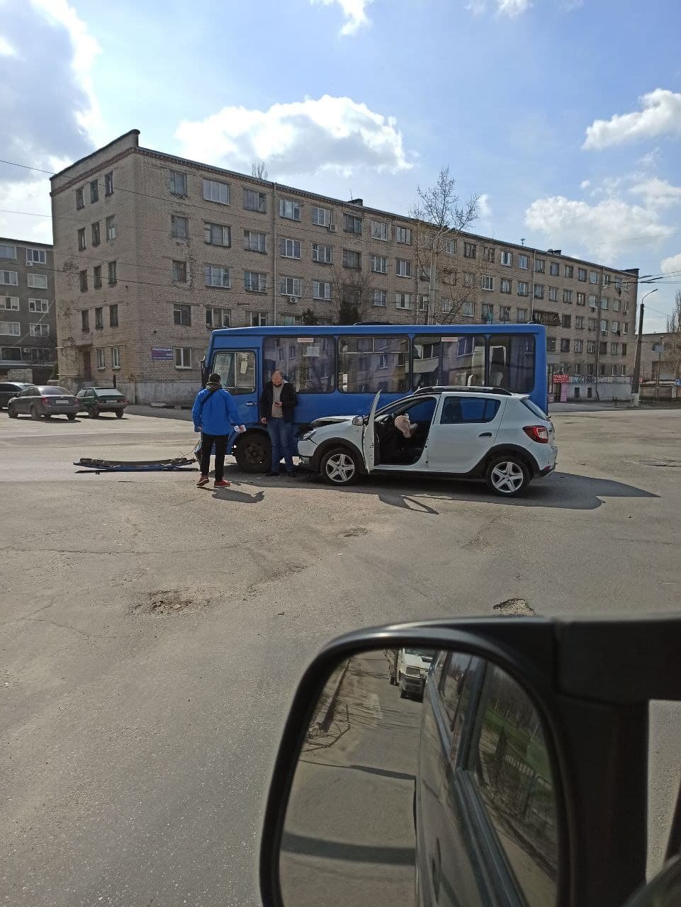 В Днепре маршрутка с пассажирами попала в ДТП, - ФОТО, фото-1