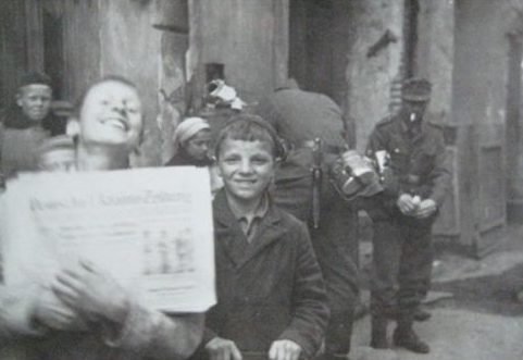 Подбитые танки и жизнь в оккупации: Днепр глазами итальянцев в 1941 году, - уникальные фото, фото-17
