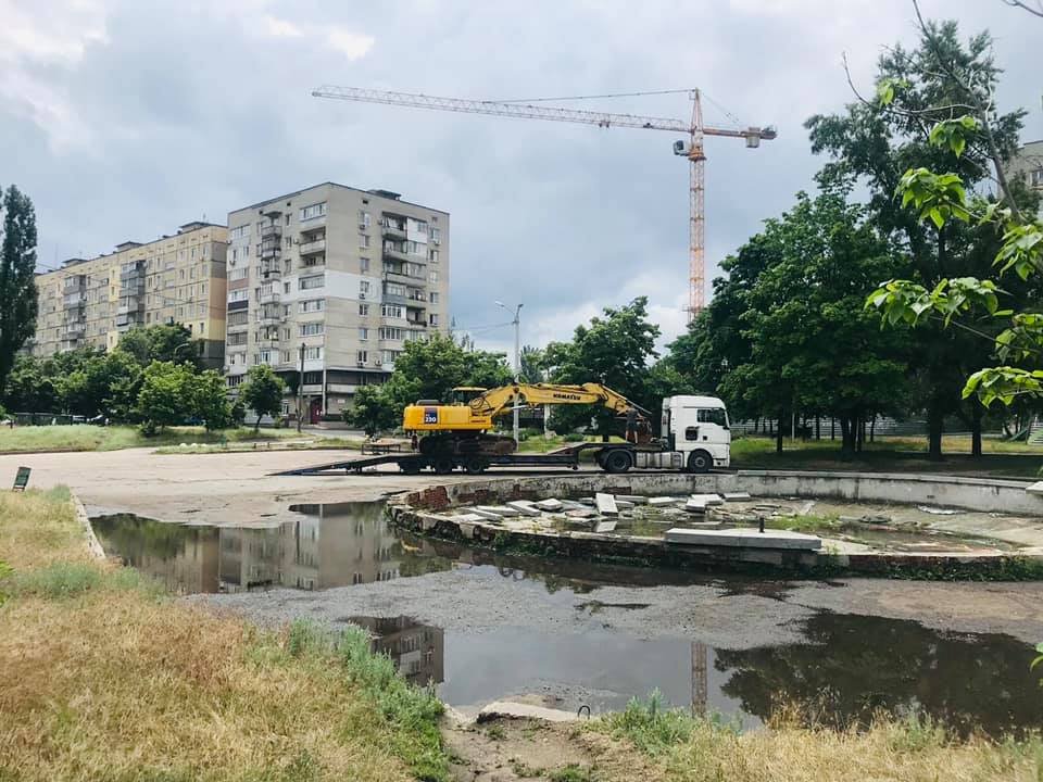 В Днепре вместо старого фонтана строят скейт-парк: подробности, фото-2