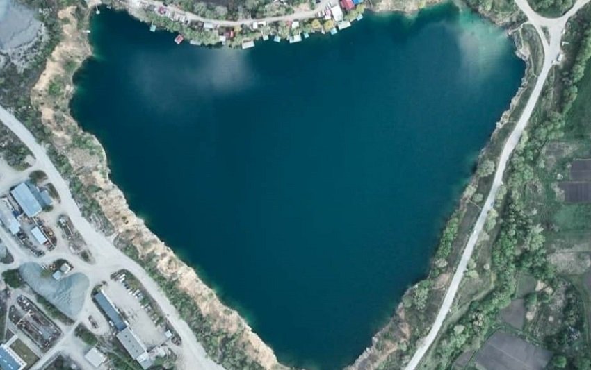 Бирюзовое озеро, настоящий водопад и развлекаловка в Новоселице: как на Днепропетровщине ощутить лето, фото-2
