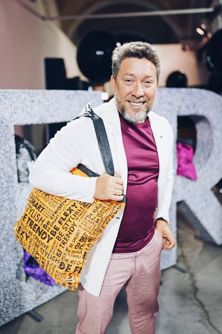  ​​На Ukrainian Fashion Week представили коллекцию сумок с переработанного полиэтилена из Днепра, - ФОТО, фото-4
