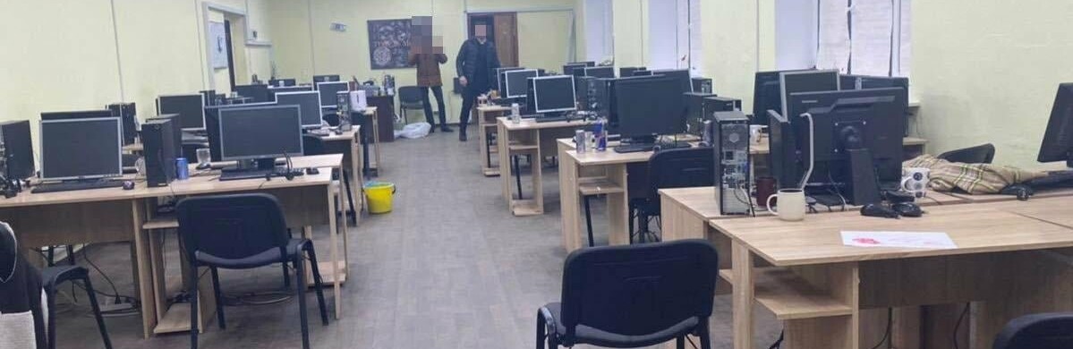 Под Днепром прикрыли еще один 