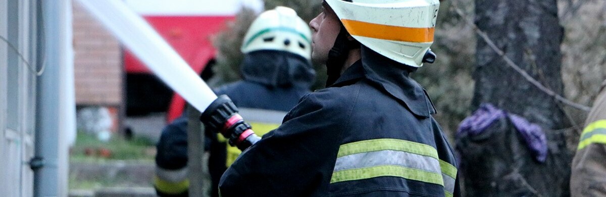 В Днепре на пожаре пострадал 19-летний парень: подробности