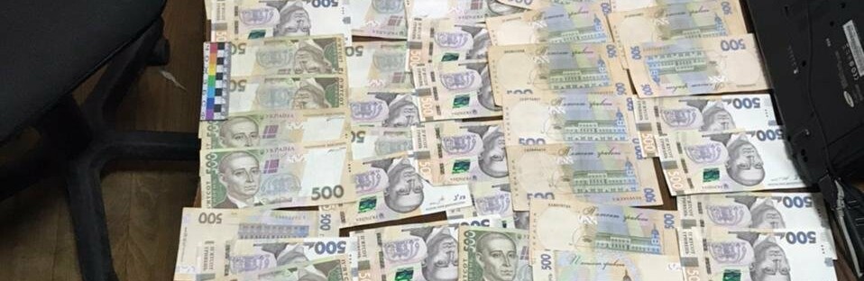 В Днепре банда иностранцев украла у мужчины 75 тысяч гривен