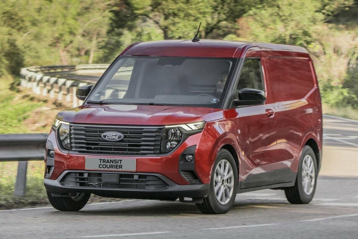 Ford Transit як корпоративний транспорт: кейси використання Ford Transit як корпоративний транспорт: кейси використання