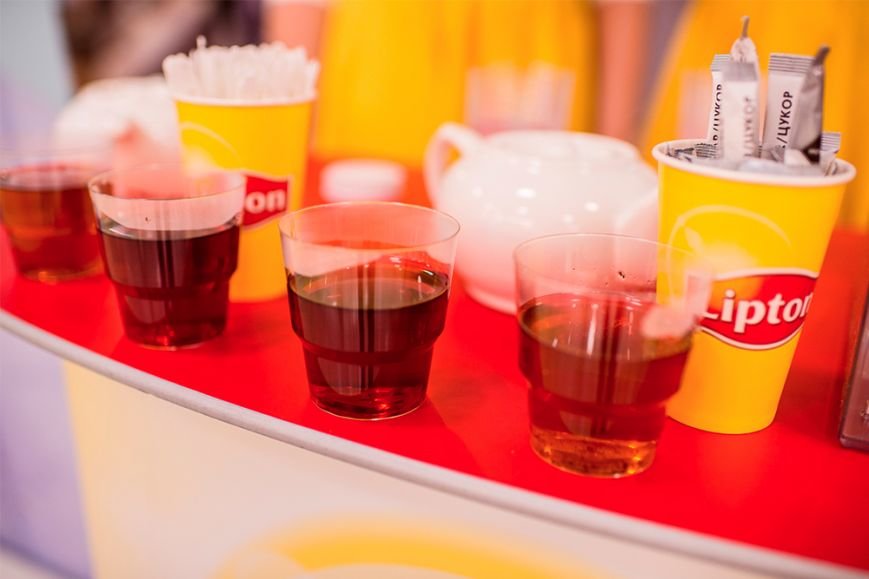 Lipton_100x667_6