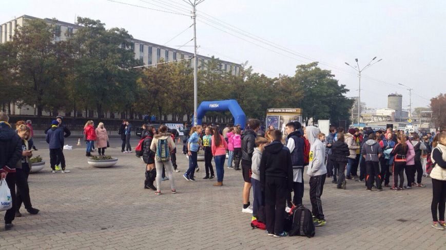 В Днепропетровске состоялся пробег в честь Дня освобождения города (ФОТО) (фото) - фото 1